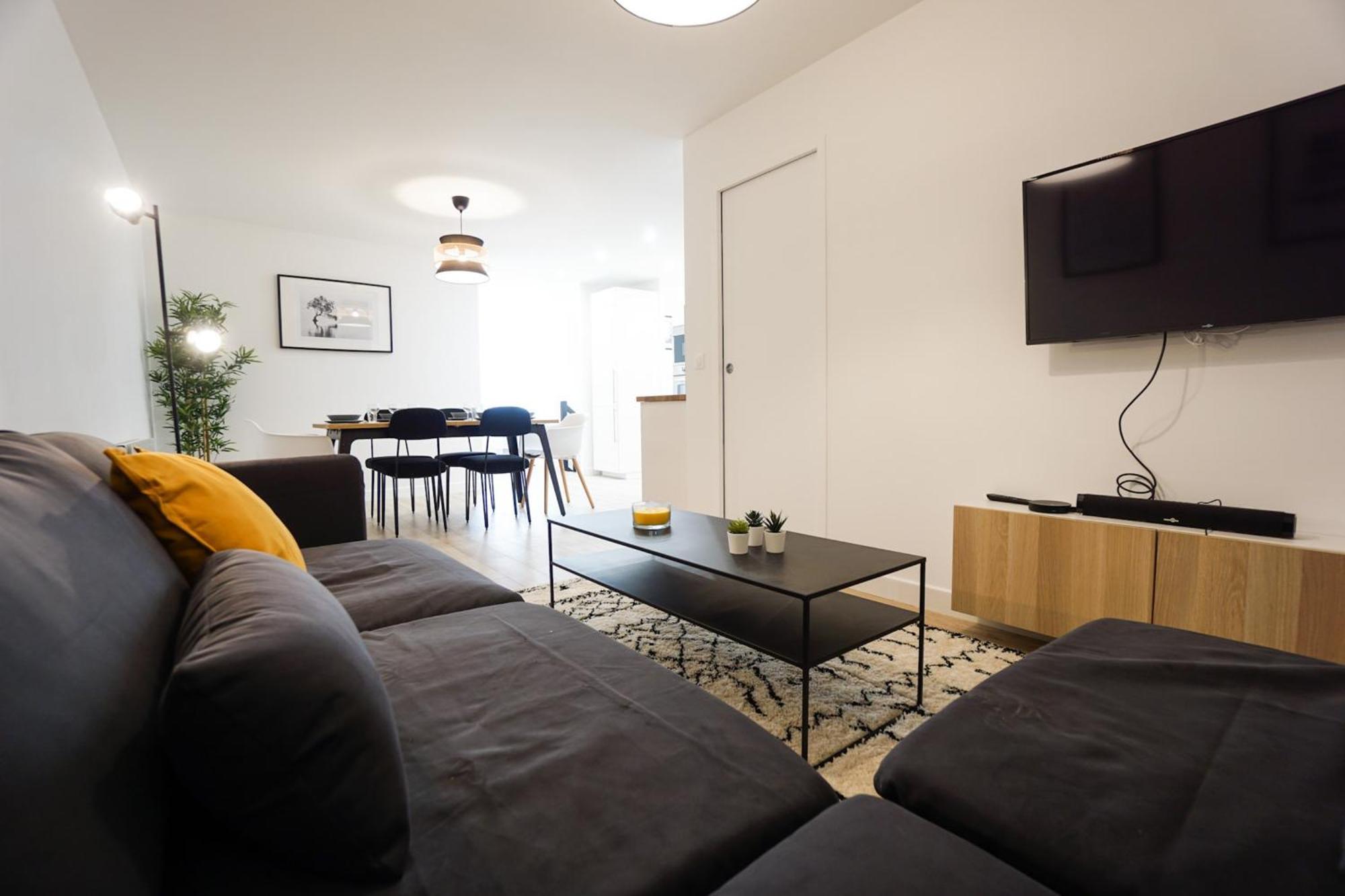 Appartement Large Near Champ De Mars *